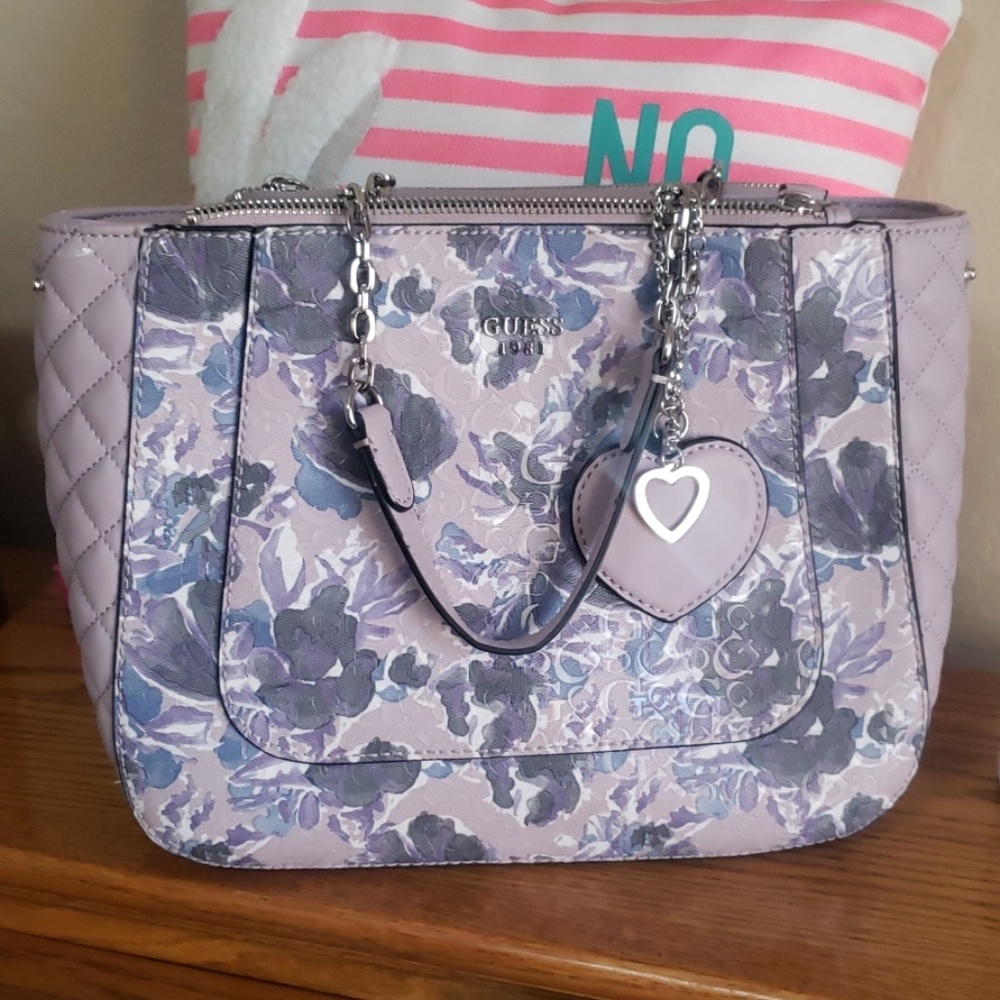 Beautiful Guess Purse